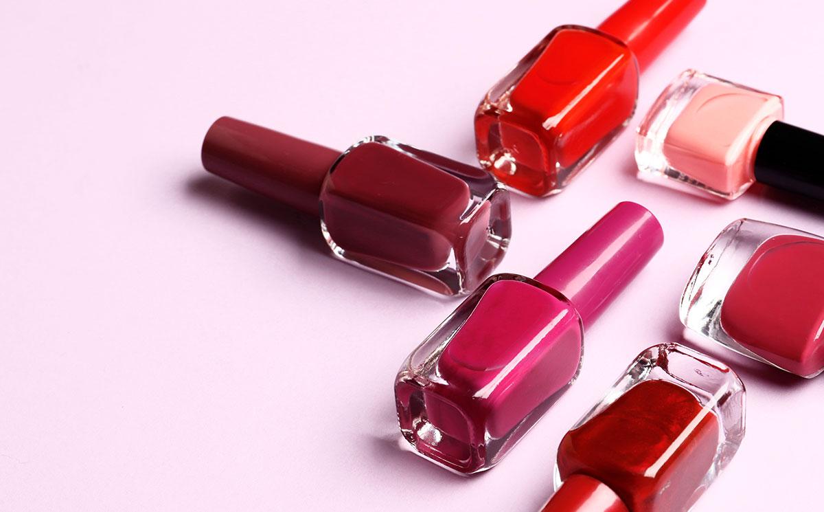 Mastering Nail Polish Application: Tips for Long-Lasting and Professional Results